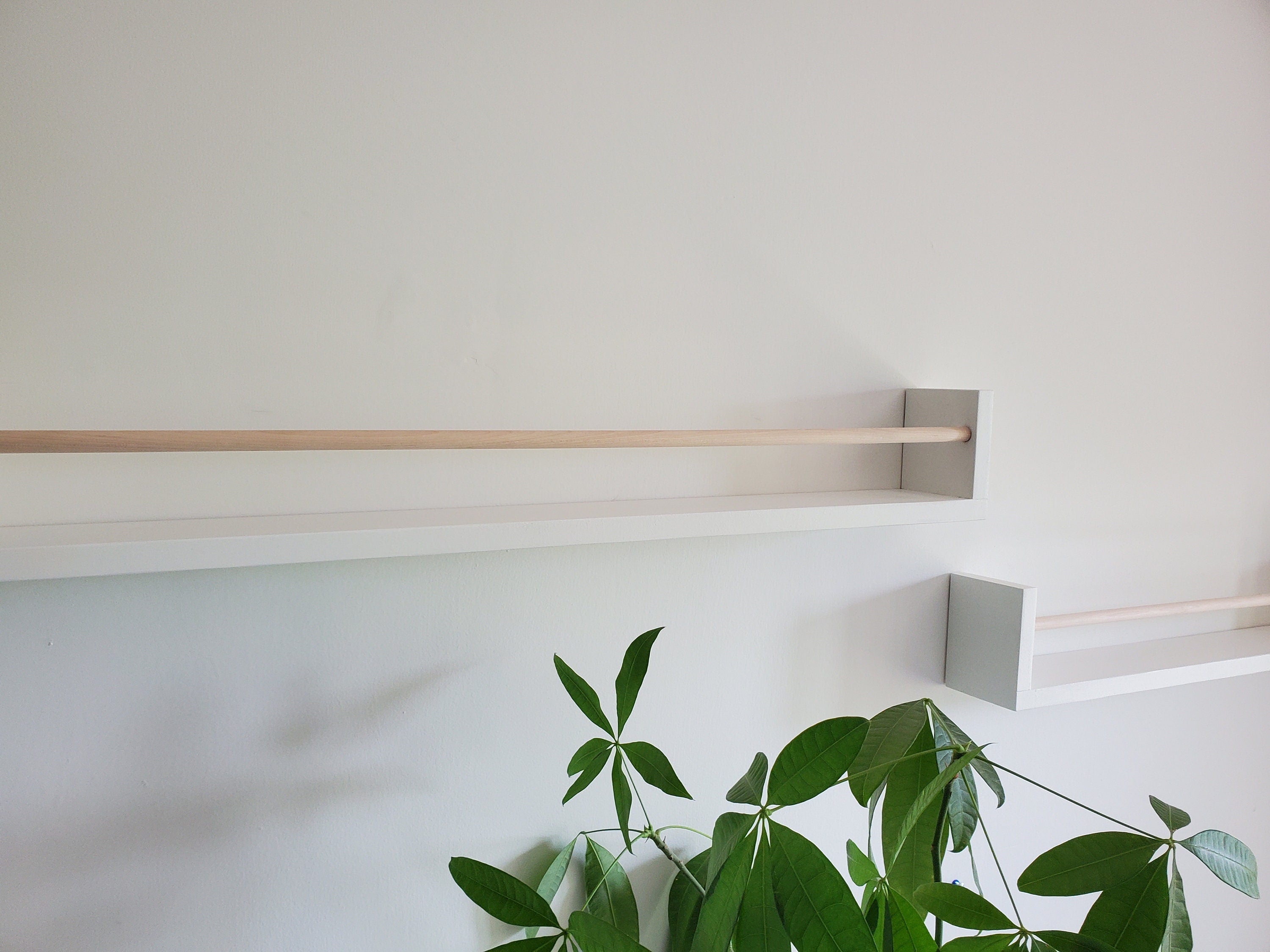 Shipping Included, White Nursery Bookshelves (Custom Painting Available), Nursery Shelves, Floating Shelves, Nursery Shelves, All White/White With Wooden Dowel