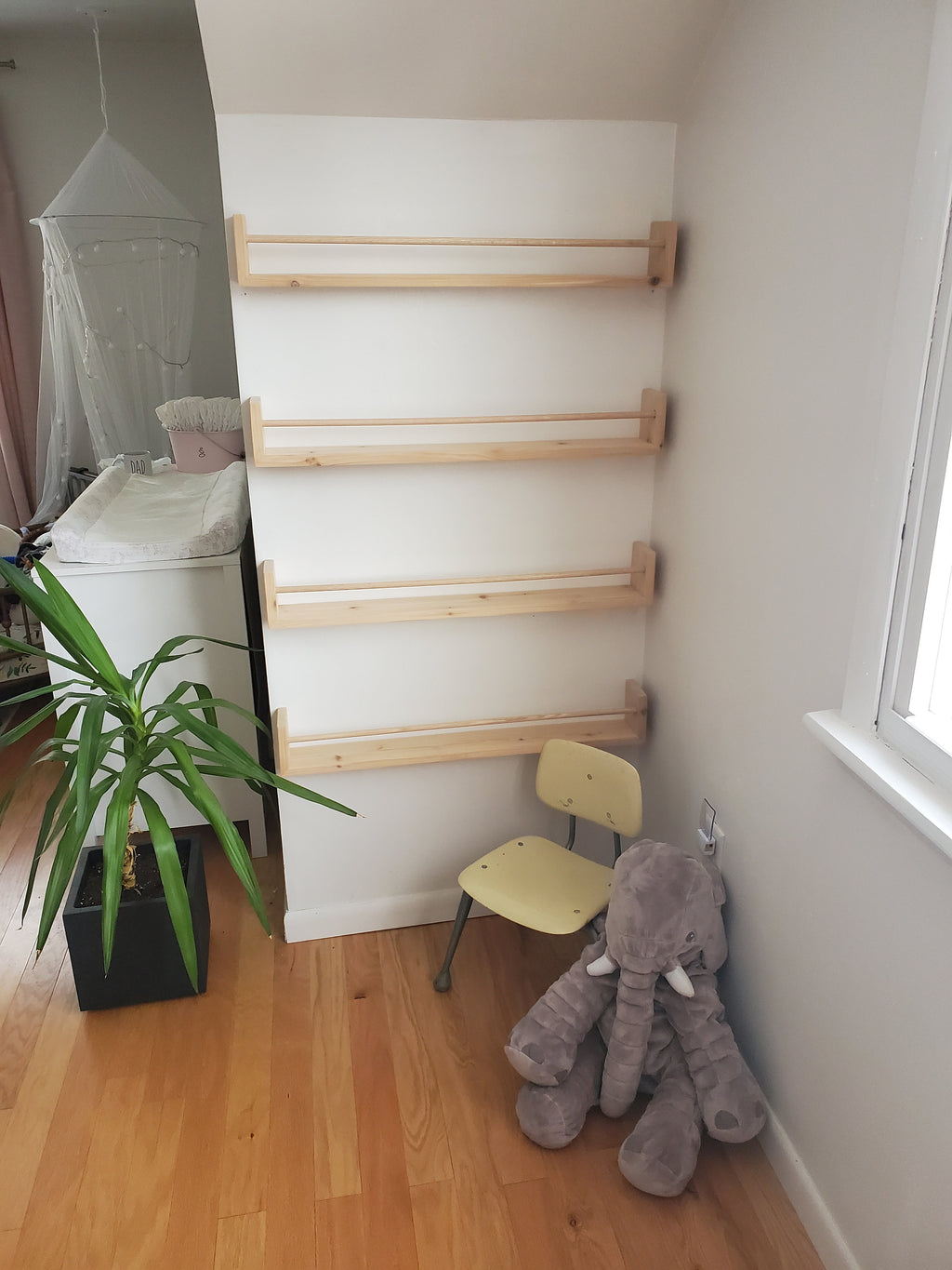 Shipping Included, Nursery Bookshelf, "Waterfall" Corner Joints, Natural Cedar (Custom Sizing Available) Small Space Shelf, Bookshelf, Joinery
