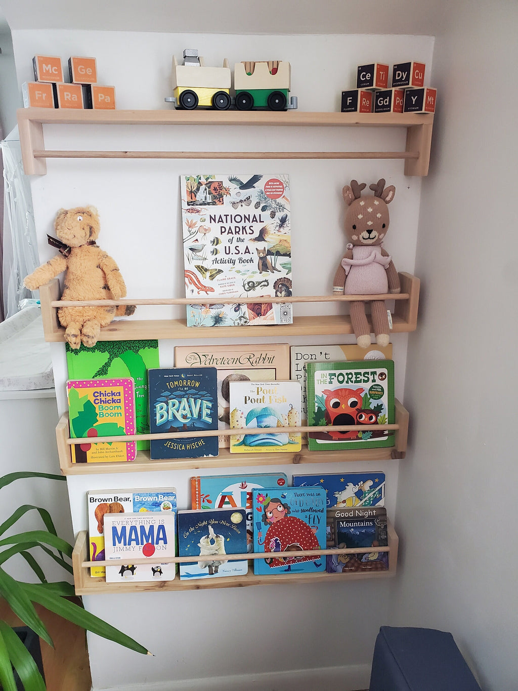 Shipping Included, Nursery Bookshelf Natural Cedar "Flip-able" Shelves(Custom Sizing Available) Small Space Shelf