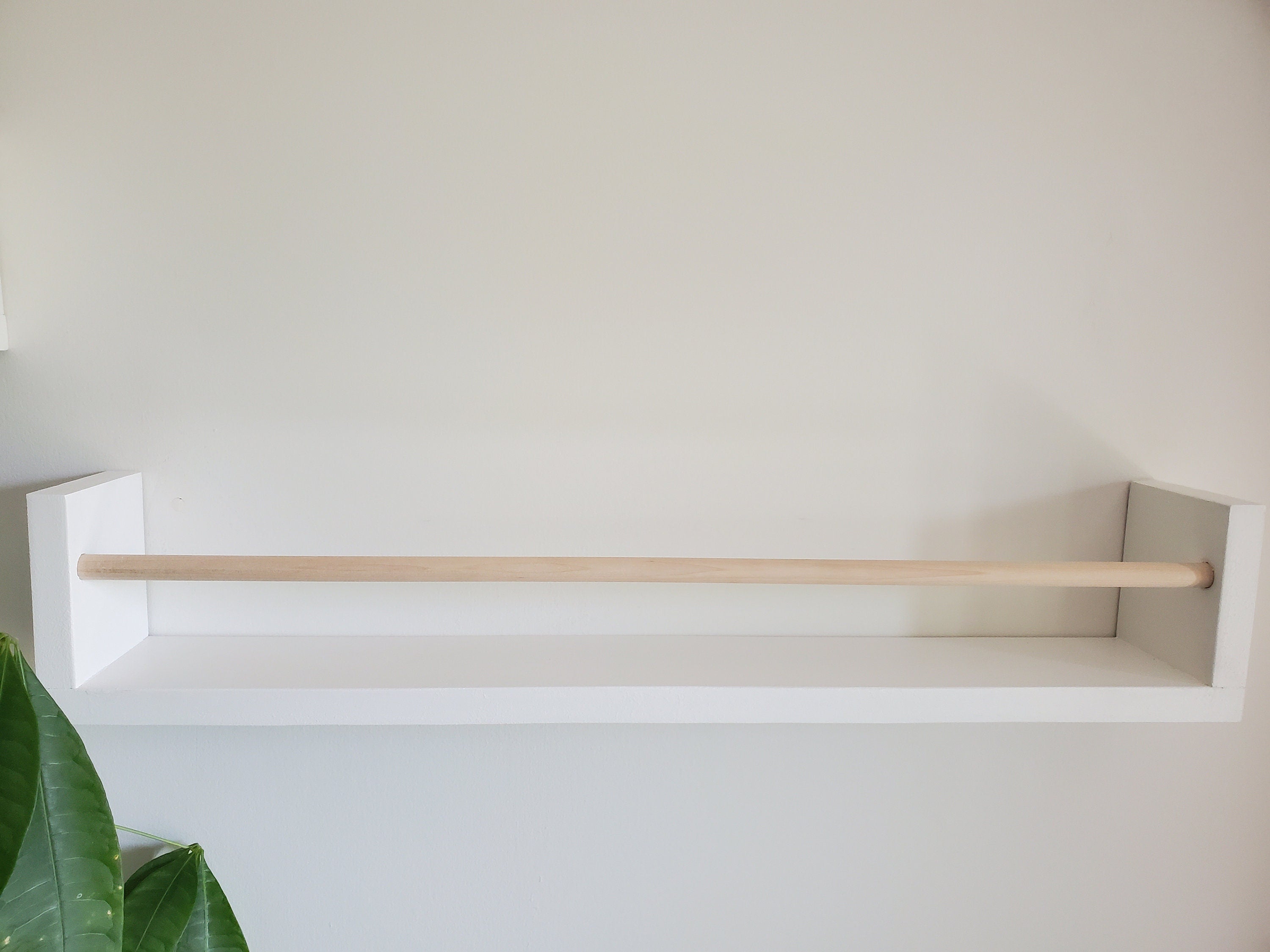 Shipping Included, White Nursery Bookshelves (Custom Painting Available), Nursery Shelves, Floating Shelves, Nursery Shelves, All White/White With Wooden Dowel