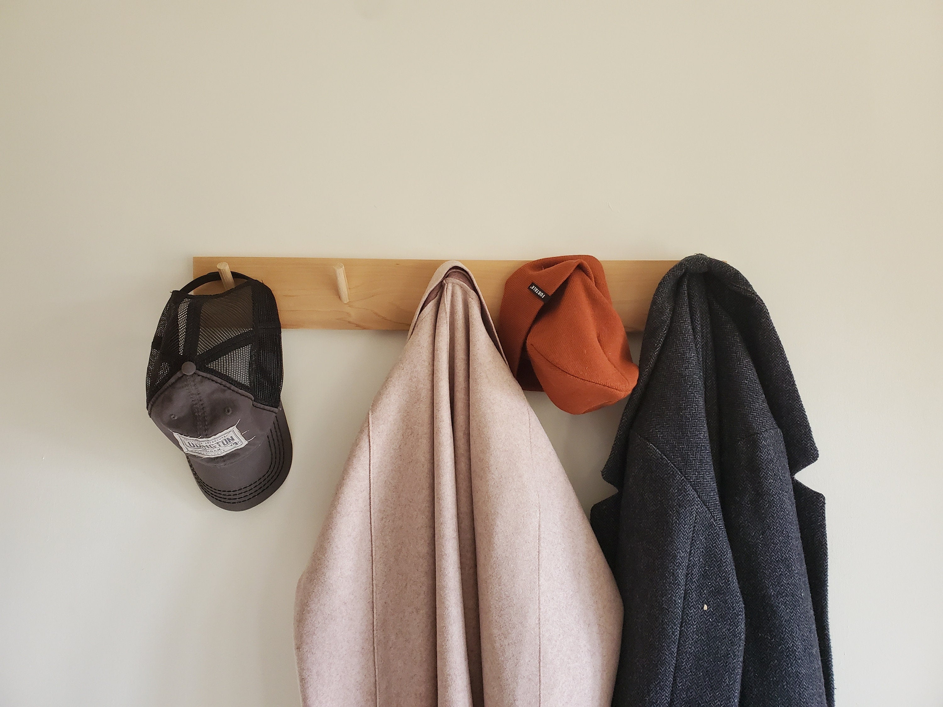 Shipping Included, 18" - 48" Nursery Angled Peg Rack Natural Cedar, Nursery Garment Rack, Wooden Nursery Peg Shelf, Entryway Coat Rack, Bathroom Towel Hanger